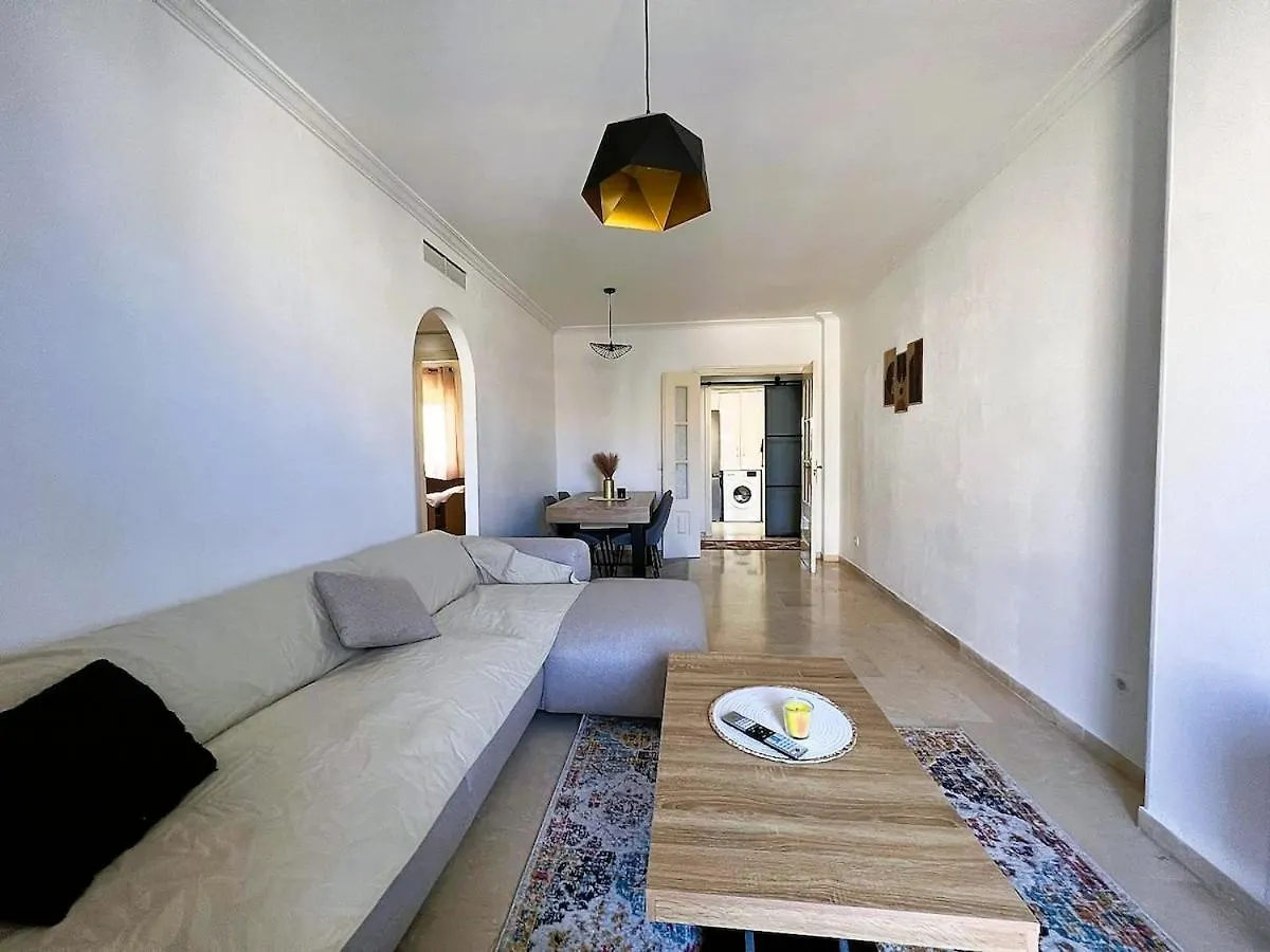 Relax With Ocean Views, Pool, And Garage Lejlighed Málaga
